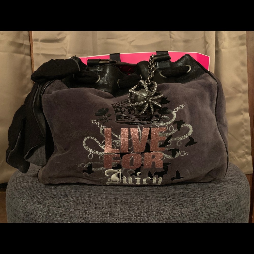 NWOT Juicy Couture purse.